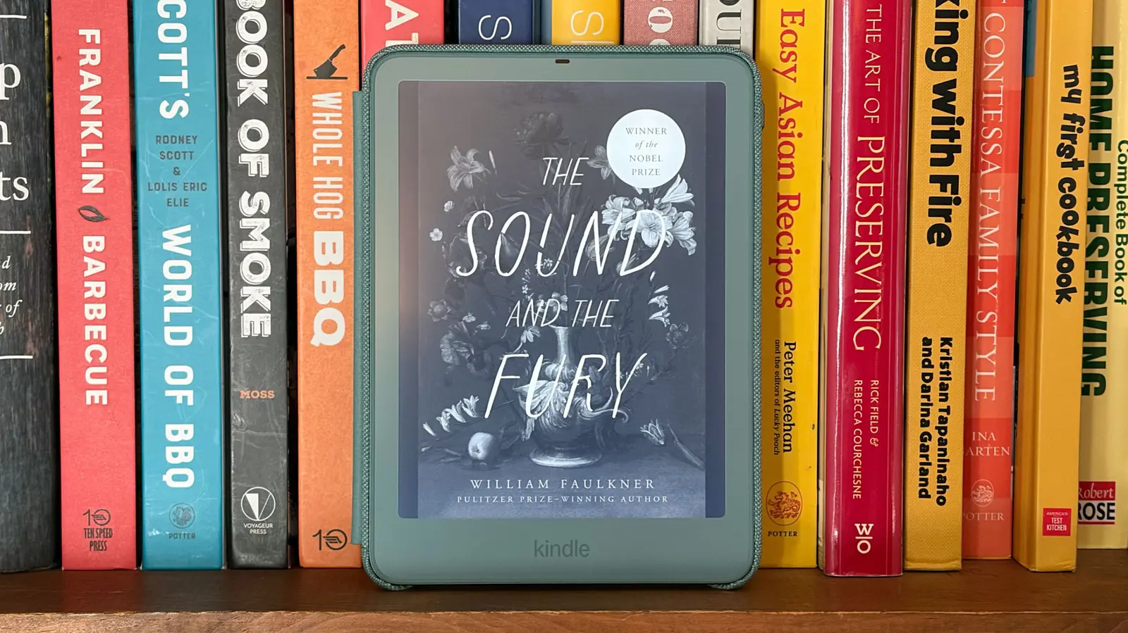 Kindle Paperwhite 2026: ce s-a schimbat cu adevărat