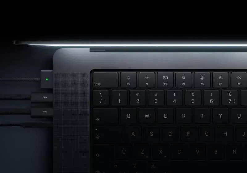 MacBook Pro cu ecran tactil și OLED: Apple își schimbă direcția